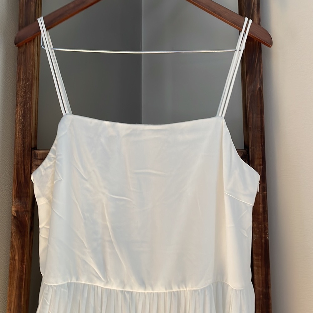 BEAUTIFUL  DRESS!!!!!! - Picture 3 of 15